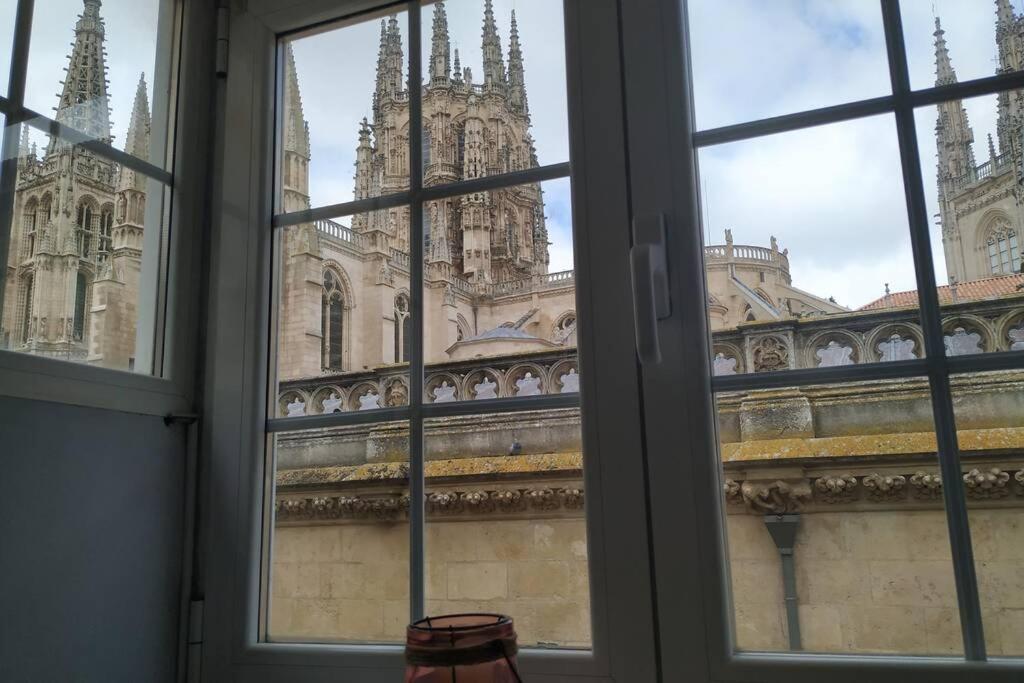 Ferienwohnung Buhardilla Con Vistas A La Catedral Burgo Exterior foto